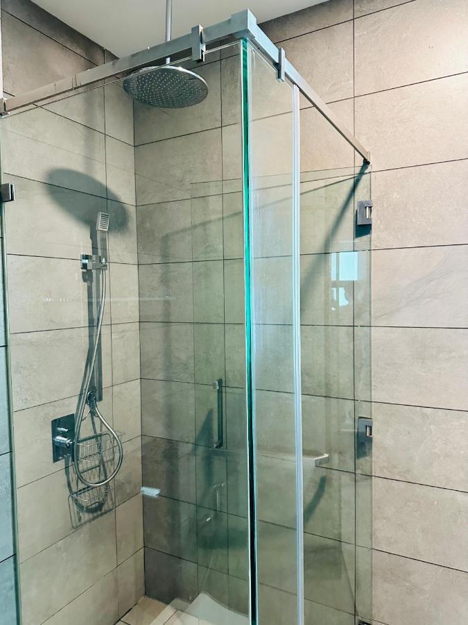 Grand Millennium Suite At Opus Residence 쿠알라룸푸르 외부 사진
